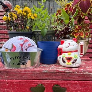 Lucky Fan and 2 Planters blue and silver Beautiful hanging sphere